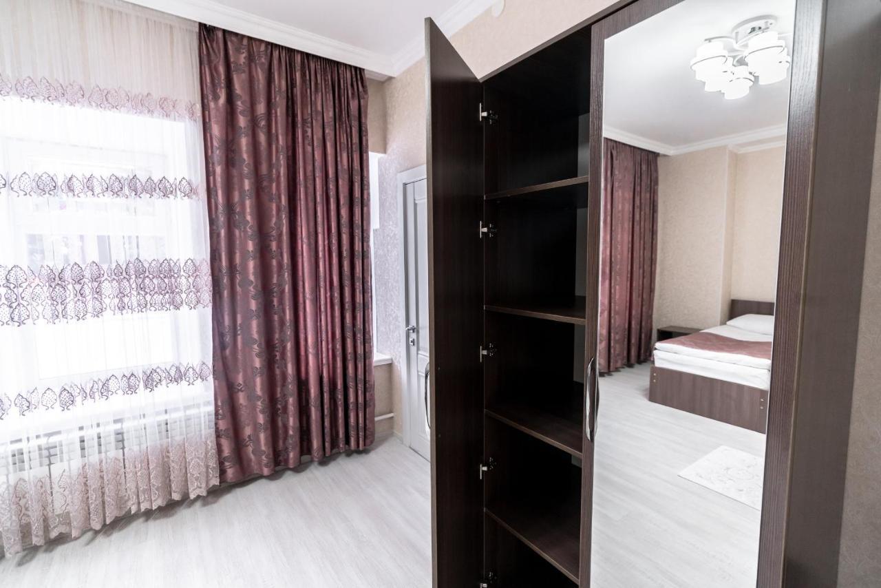 Mixx Hotel Karakol Ngoại thất bức ảnh